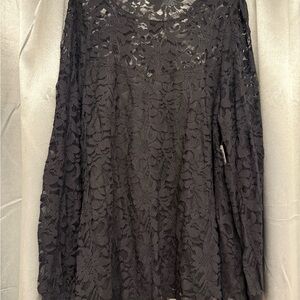 Elegant Black Lace Top new with tags